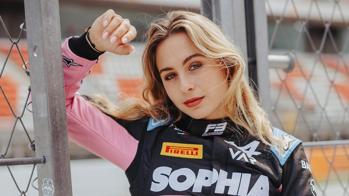 FIA Formula 3 Sophia Floersch.