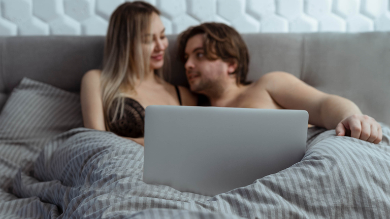 How to Start Watching Porn With Your Girlfriend