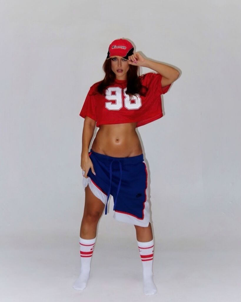 Playboy Club model Kris Rizzo shares her dairy-free healthy buffalo chicken dip recipe for Super Bowl LIX.