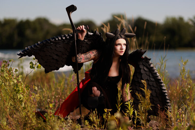 Gaby’s Toothless Cosplay Brings the Fury