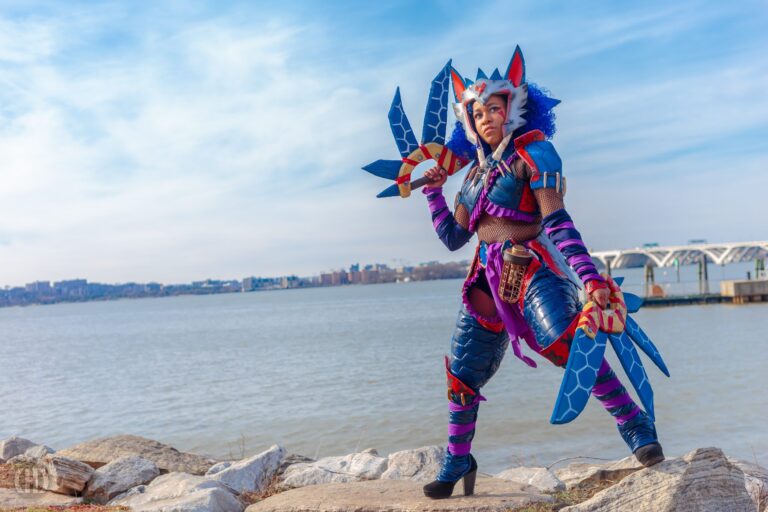 Akakioga Is Devastatingly Cool in Monster Hunter Armor