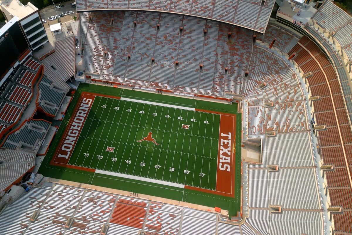 Texas Longhorns football stadium
