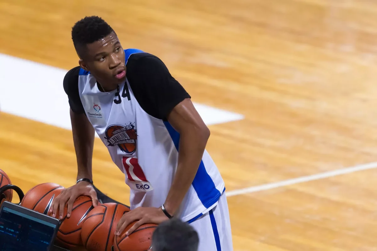 Giannis Antetokounmpo Milwaukee Bucks