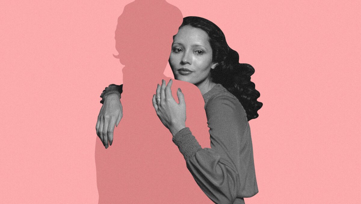 The Women Mourning the “Deaths” of Their AI Boyfriends
