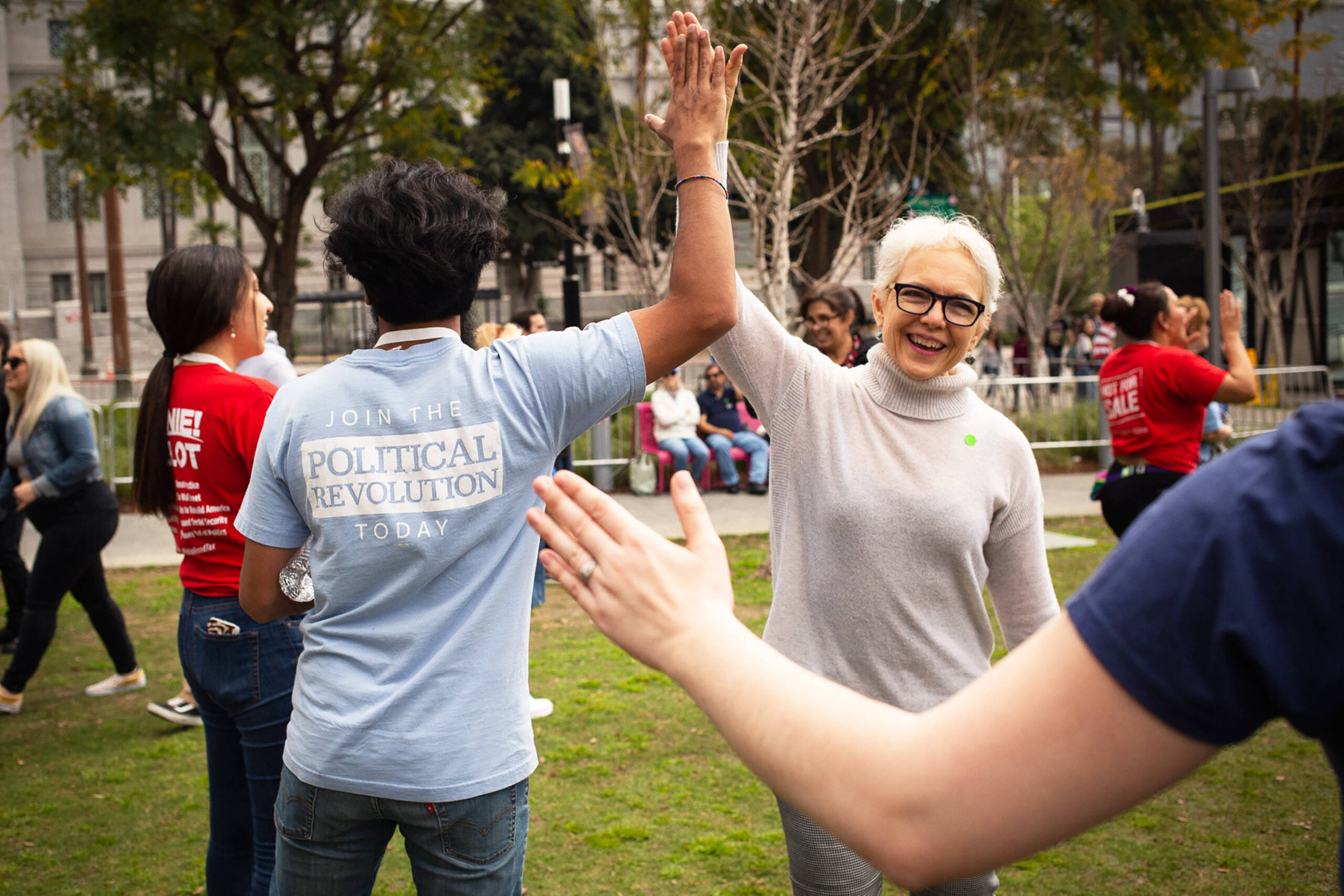 Bernie-in-DTLA_embed-03.jpg