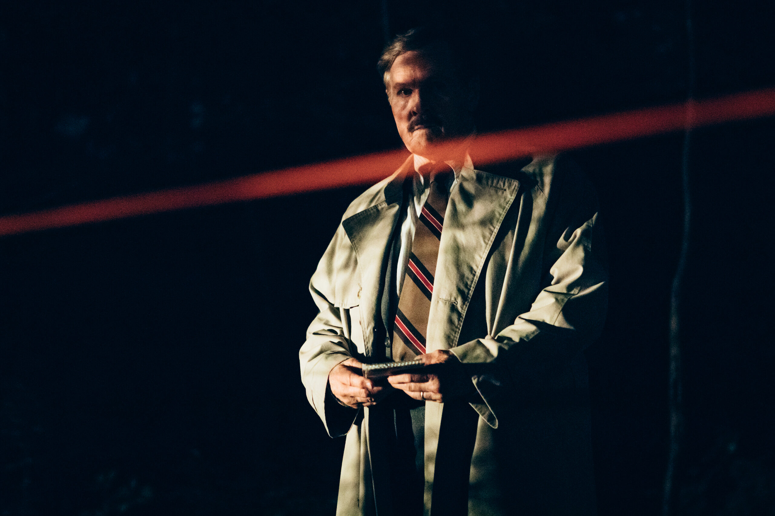 Between-the-Lines William-Sadler