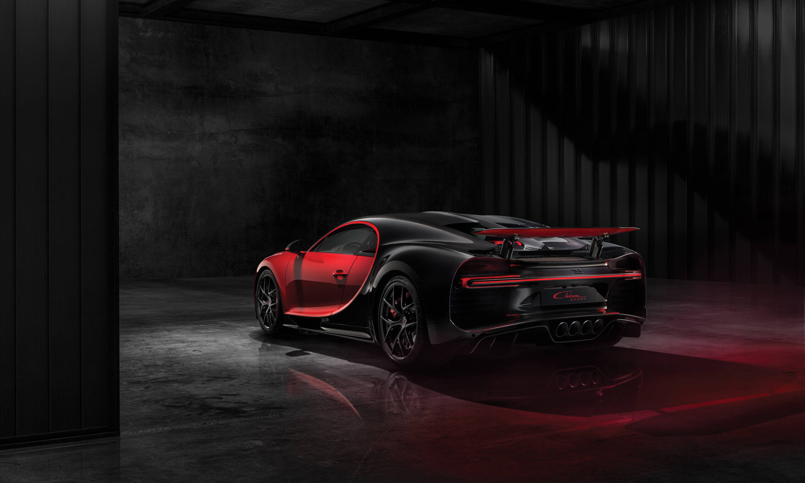 Bugatti-Chiron_EMBED.jpg