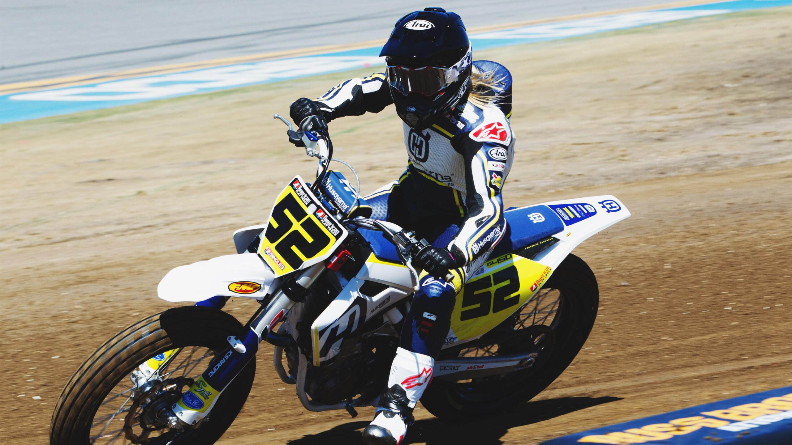 Flat-track_embed_3.jpg