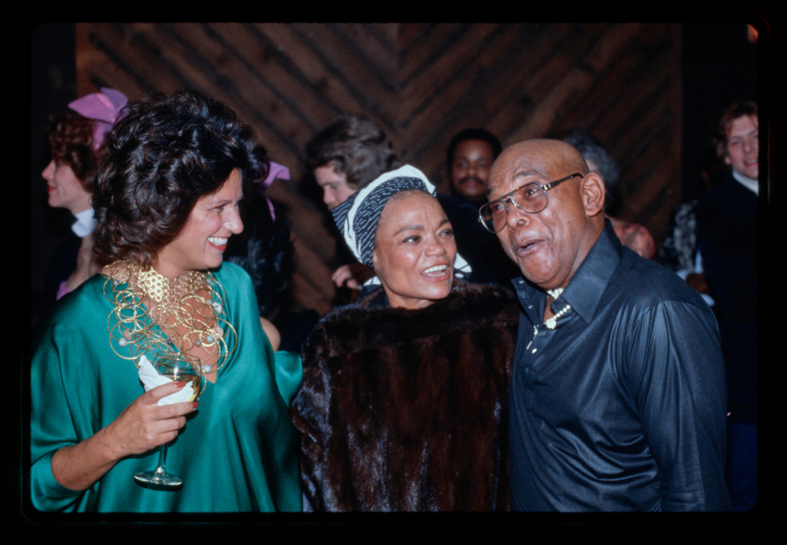 Lainie-Kazan embed04