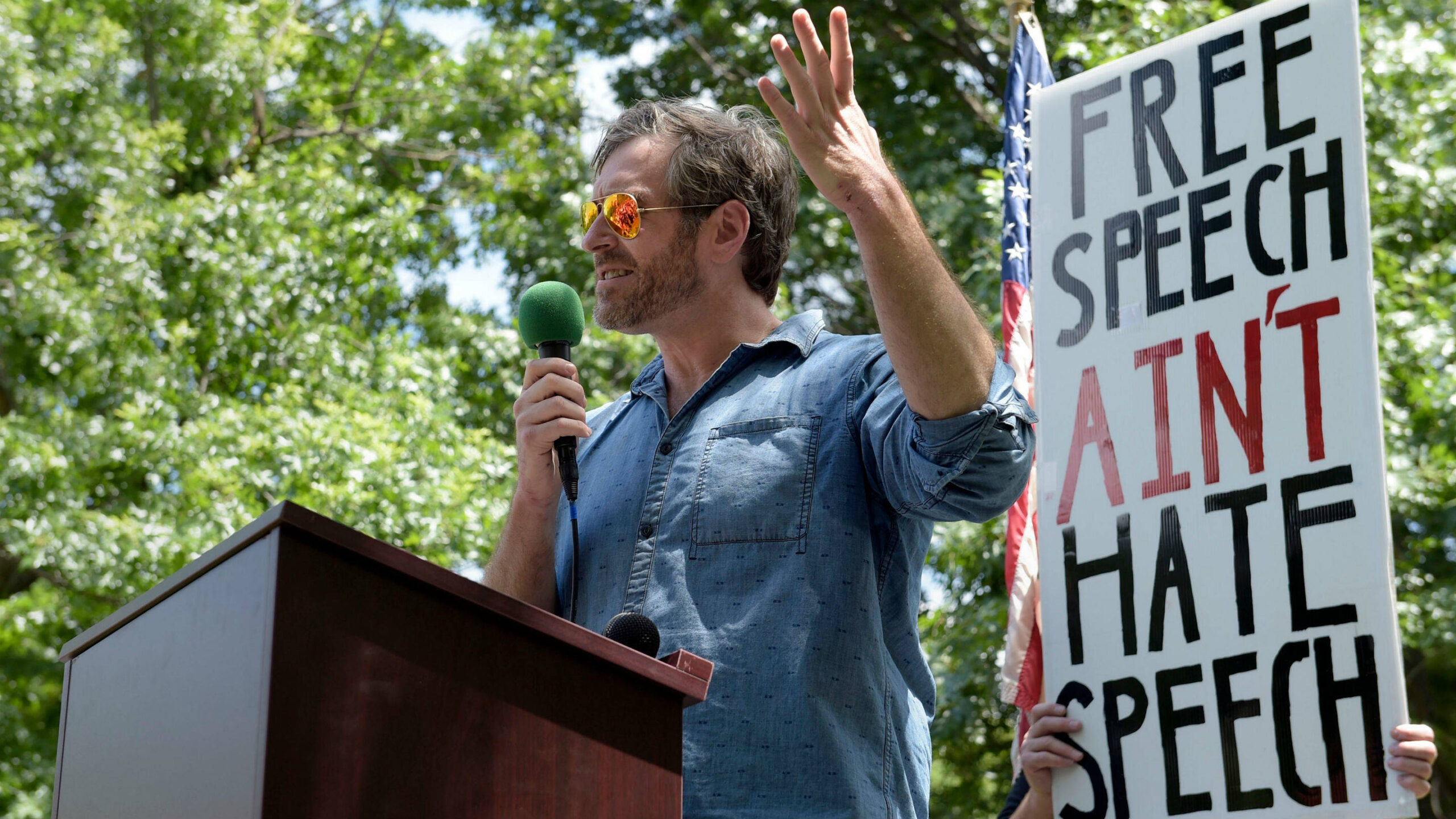 Mike Cernovich embed.jpg