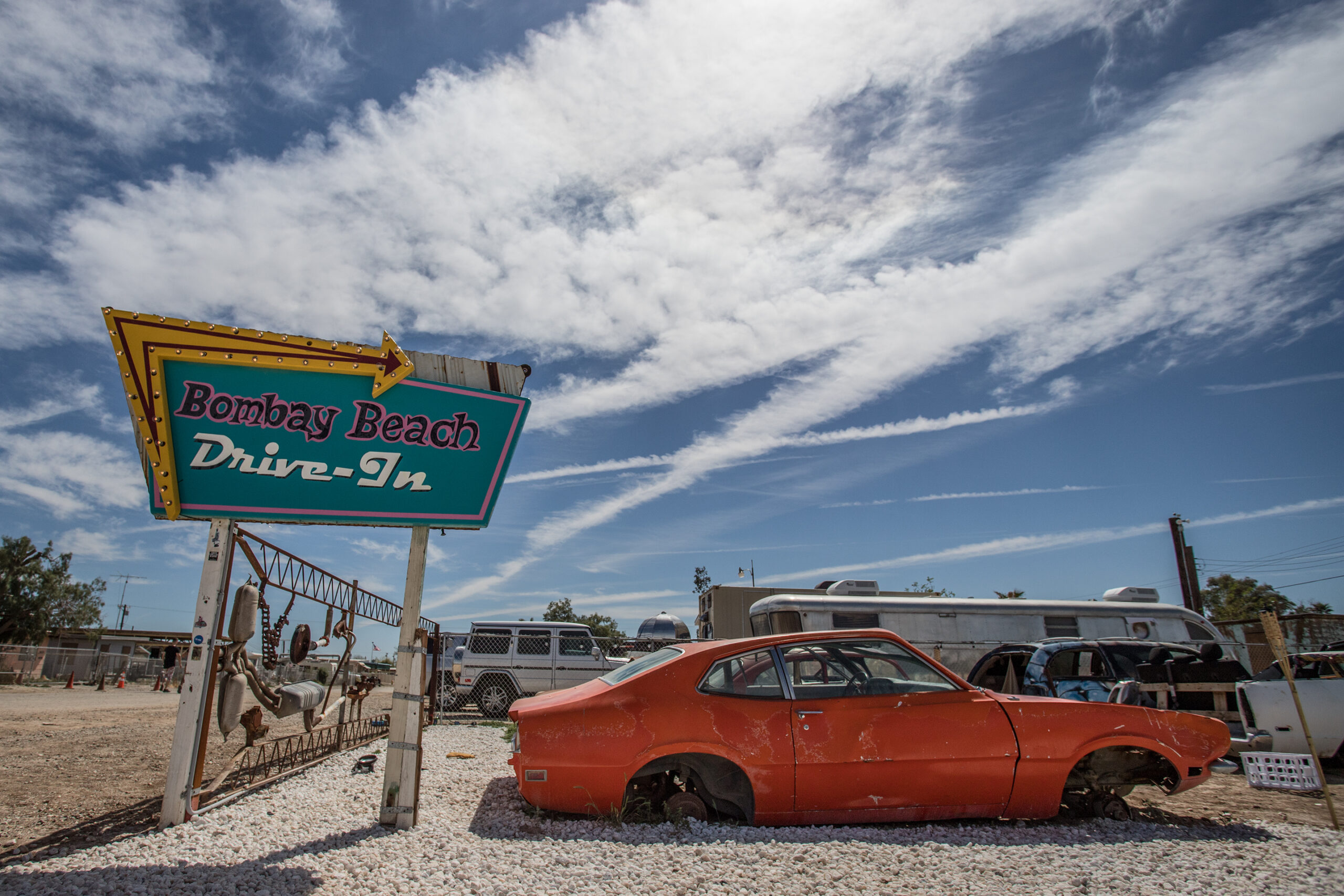 PLAYBOY Travel Wasteland-Wonderland (02)