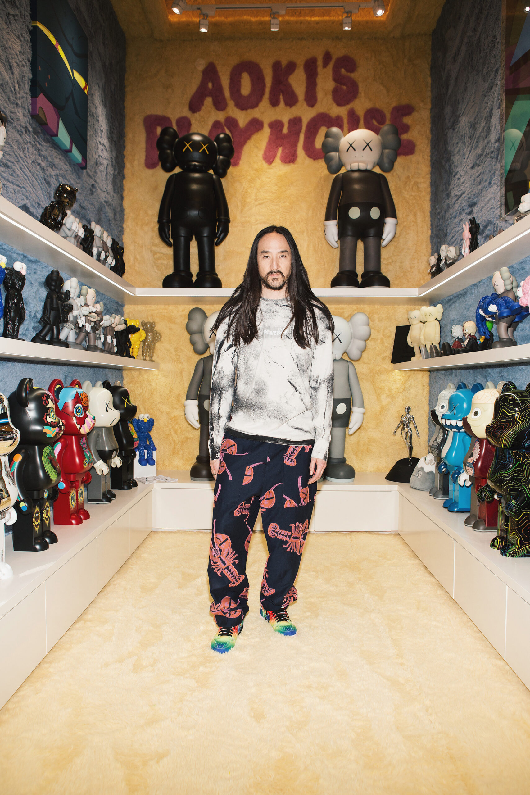 PLAYBOYxDIMMAK STEVE-AOKI 06