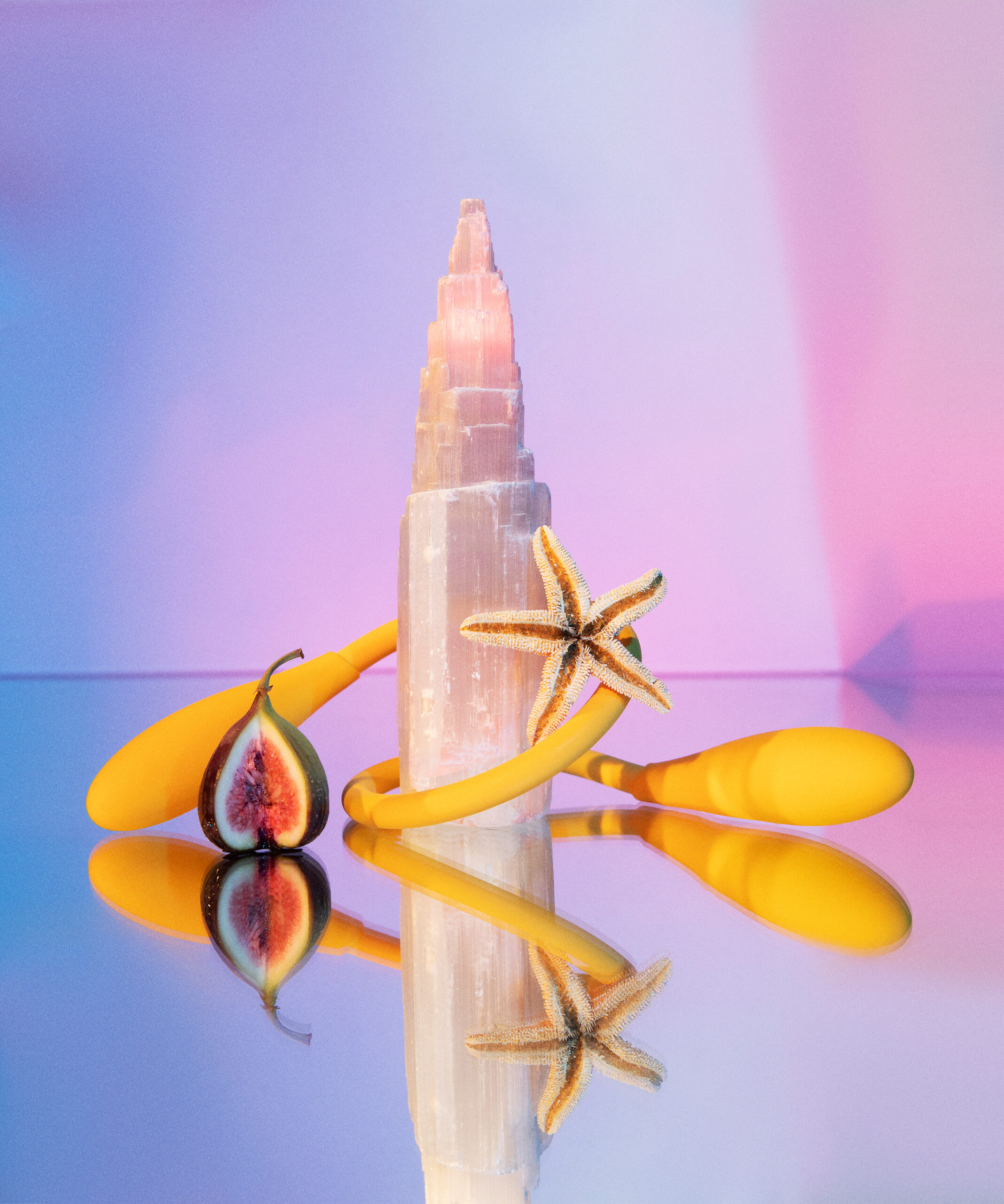 Playboy Holiday-Gift-guide Transformer-Lelo