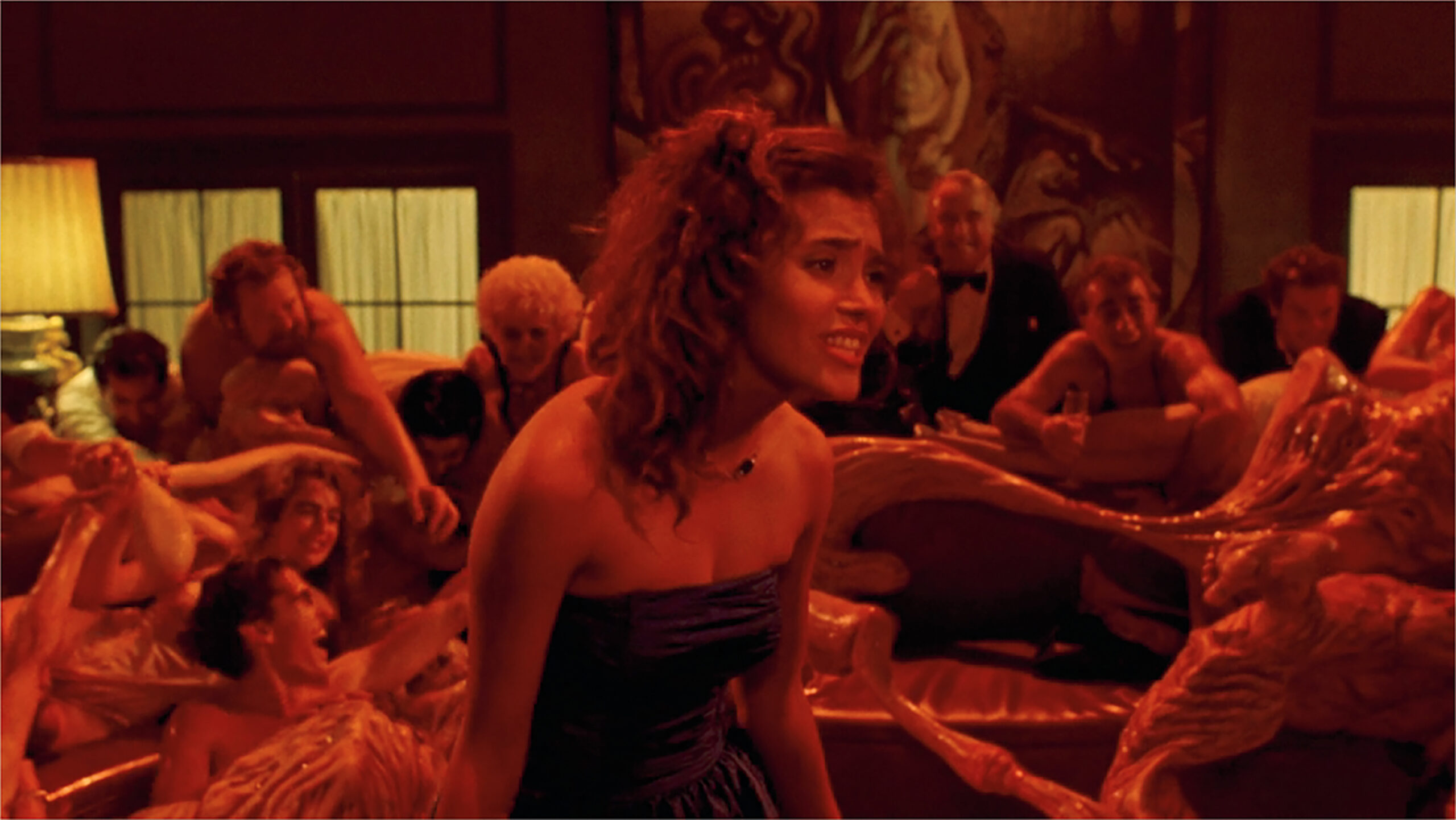 Queens-of-Scream embed01B