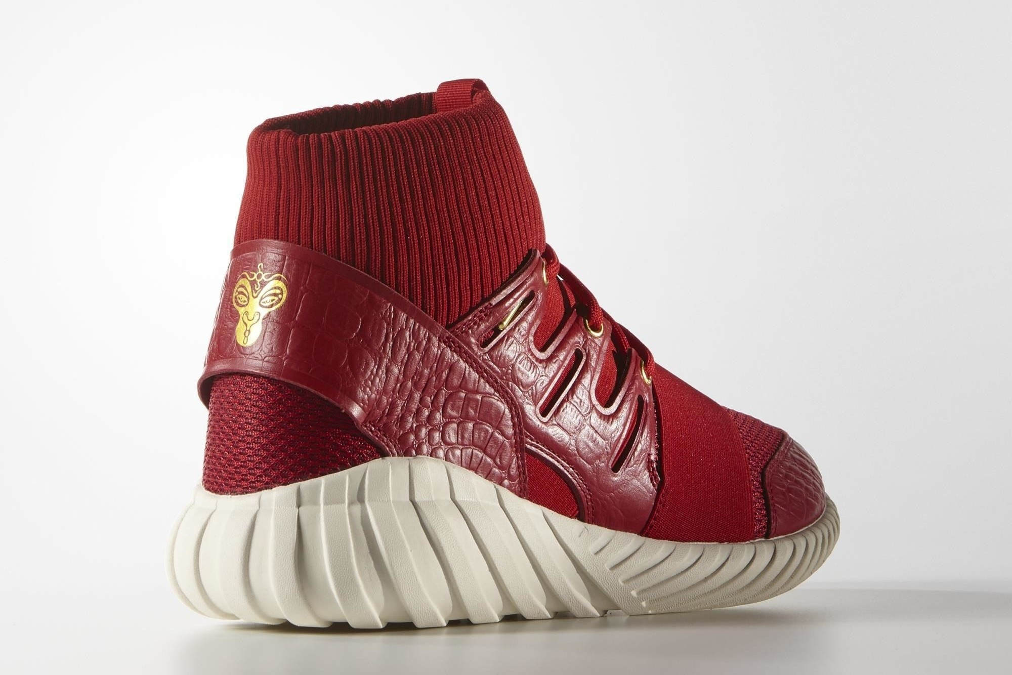 best-high-top-sneakers-84-asset-5-full.jpg