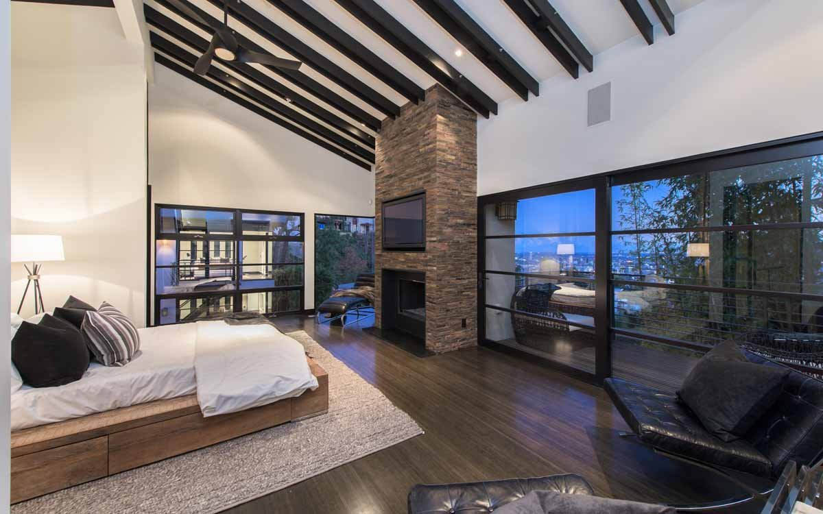calvin-harris-sells-hollywood-hills-home-61-asset-11-full.jpg