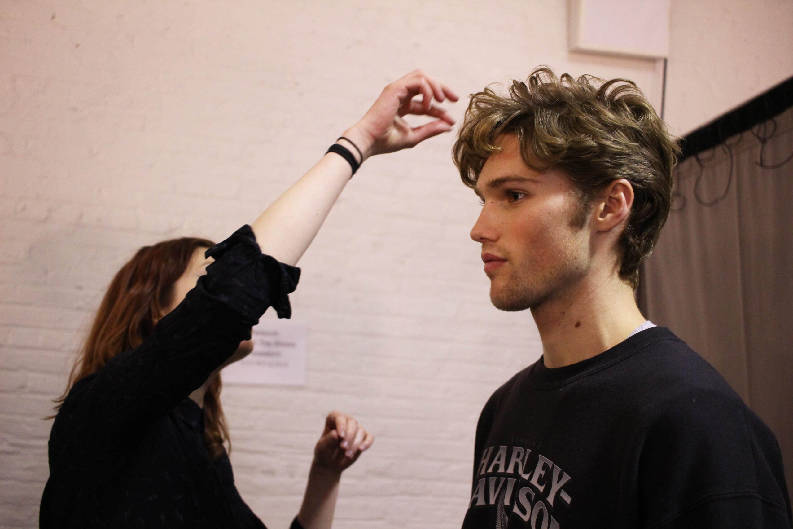 grooming-gam-new-york-fashion-weeks-experts-2018-222-asset-2-full.jpg