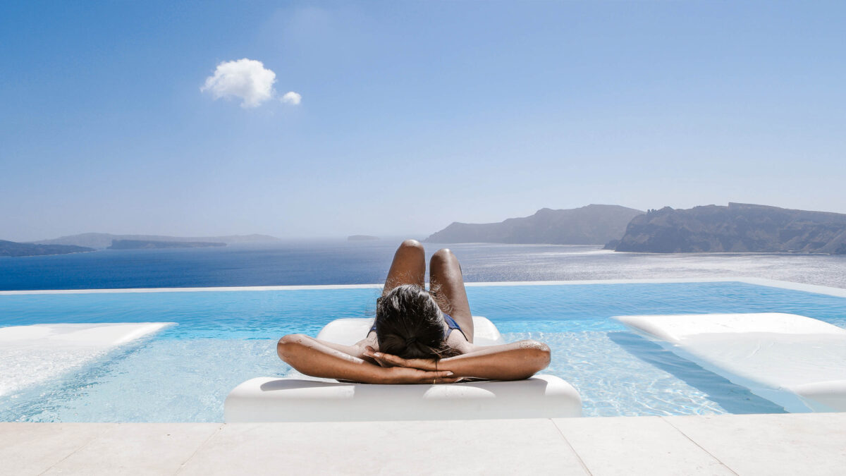 nurse-hangover-mykonos-16x9.jpg