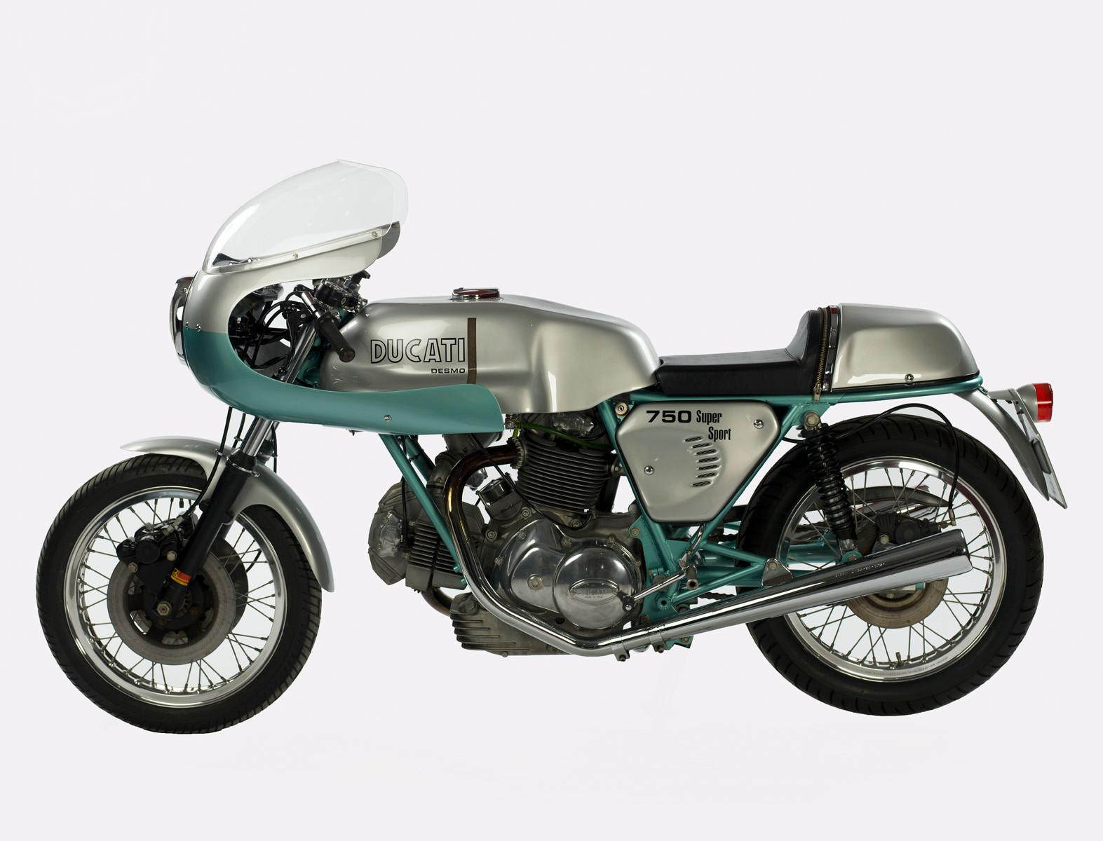 stuart-parr-vintage-motorcycles-170-asset-1-full.jpg