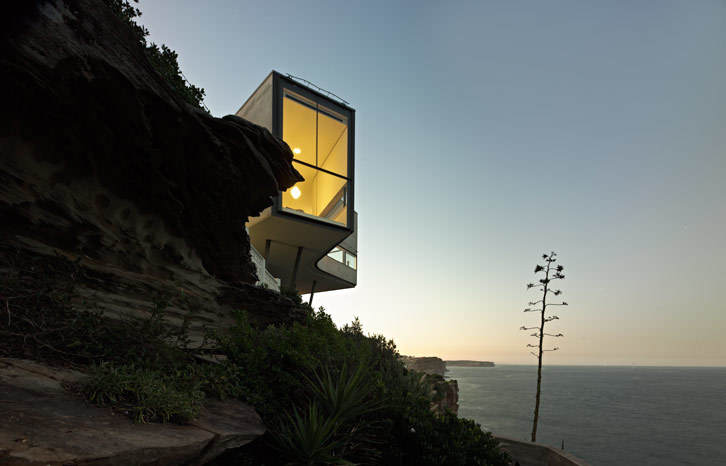 stunning-homes-on-cliffs-94-asset-2-full.jpg