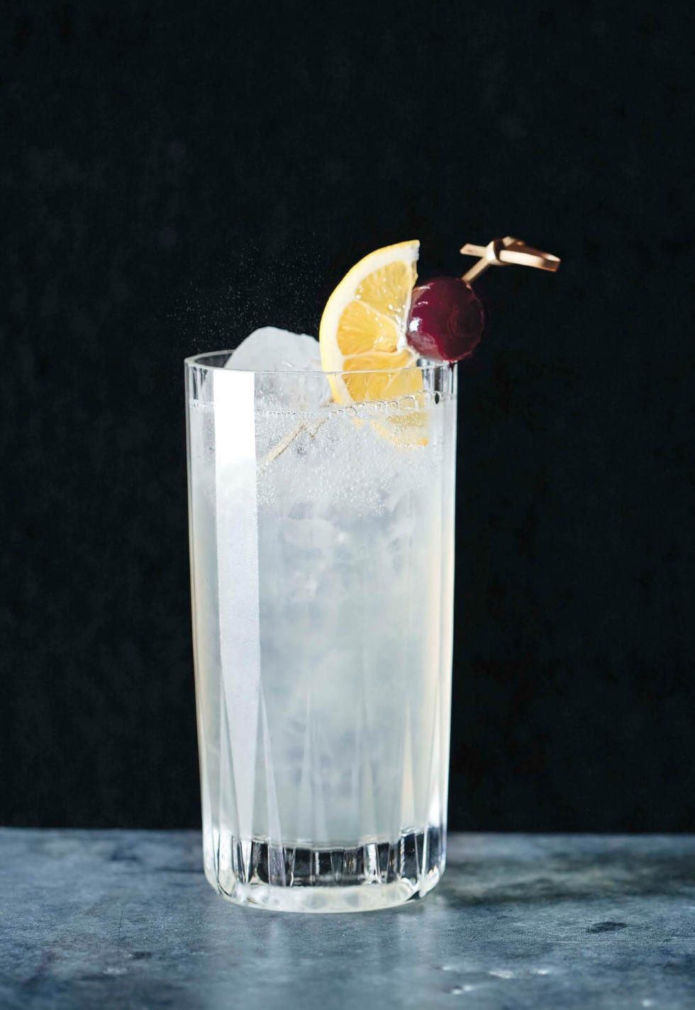 three-ingredient-cocktails-every-man-should-know-344-asset-2-full.jpg