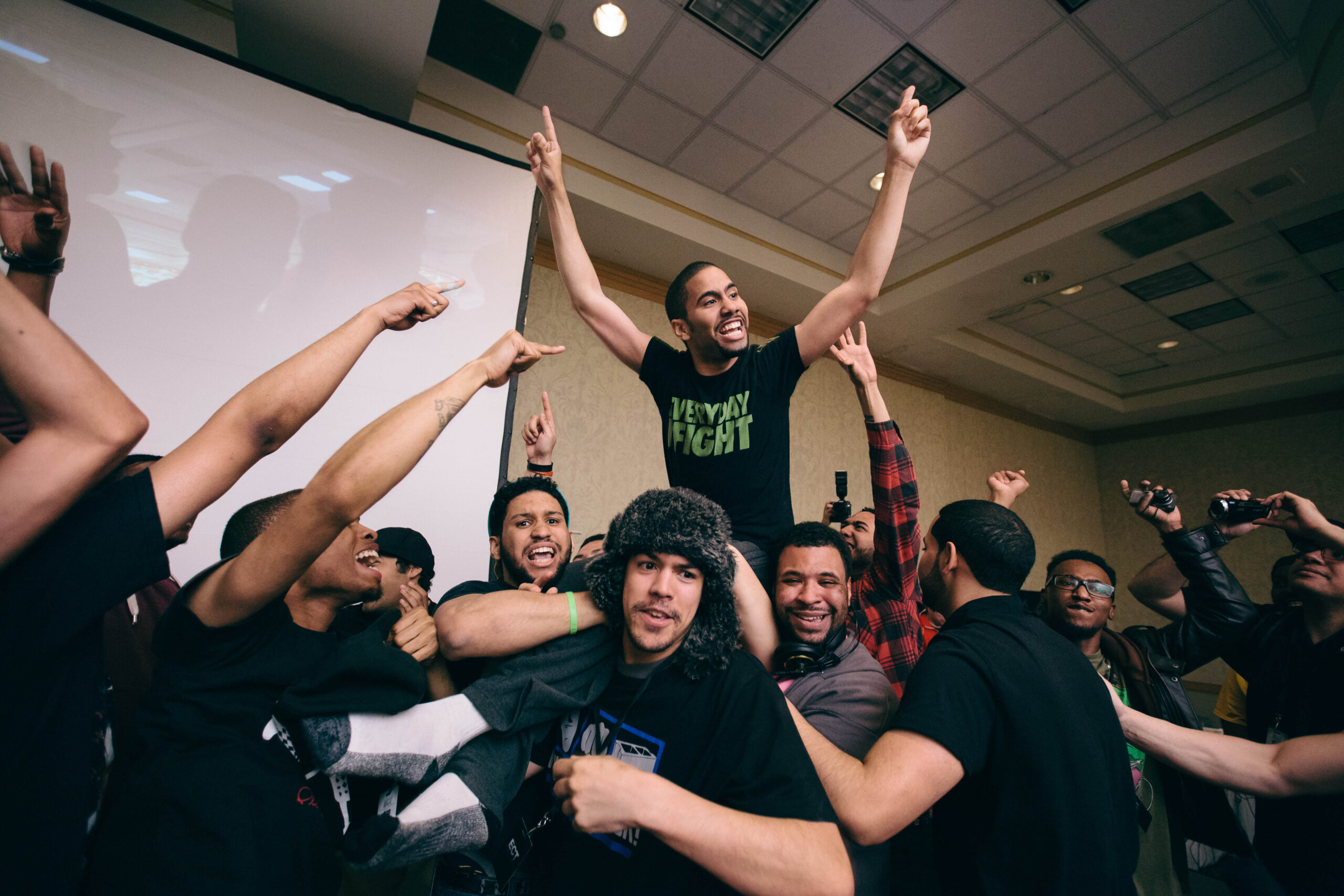 what-it-means-to-be-a-professional-esports-photographer-66-asset-4-full.jpg